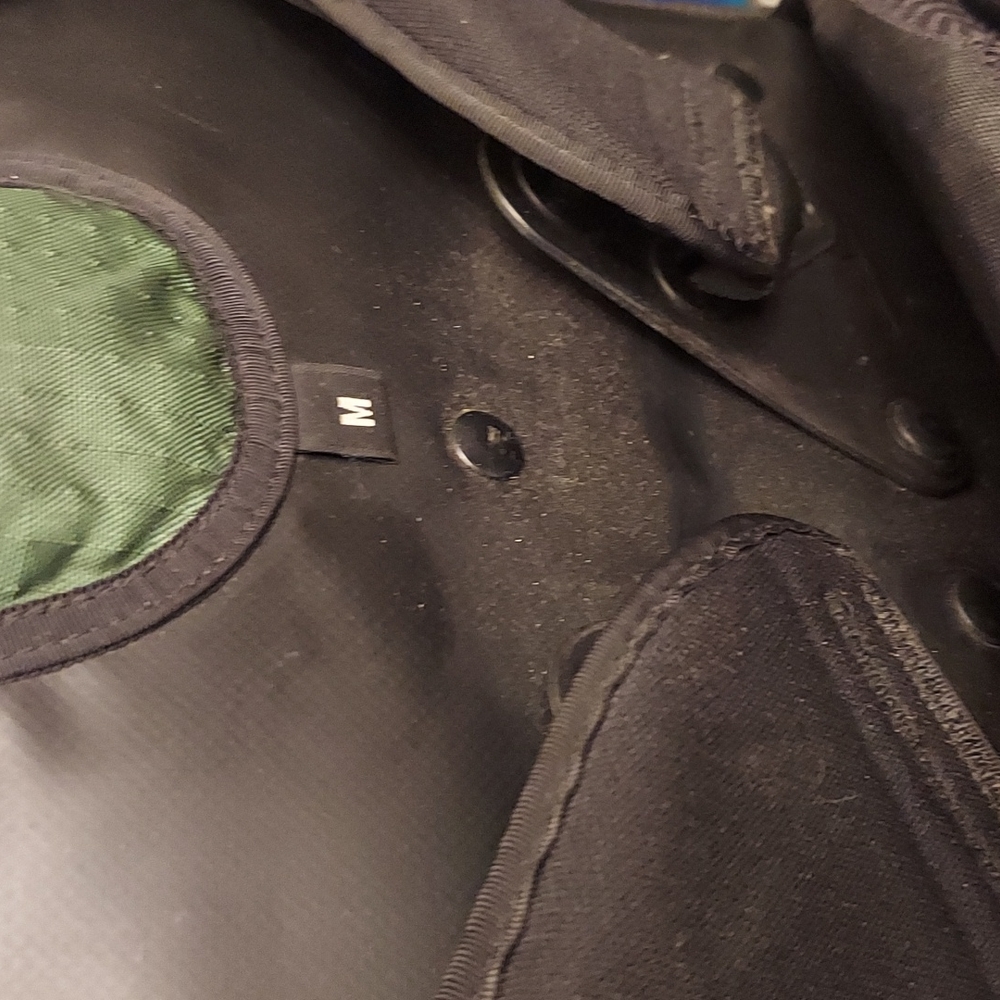 Gregory Pack in Green FREE MREs w/ pack - Picture 11 of 15